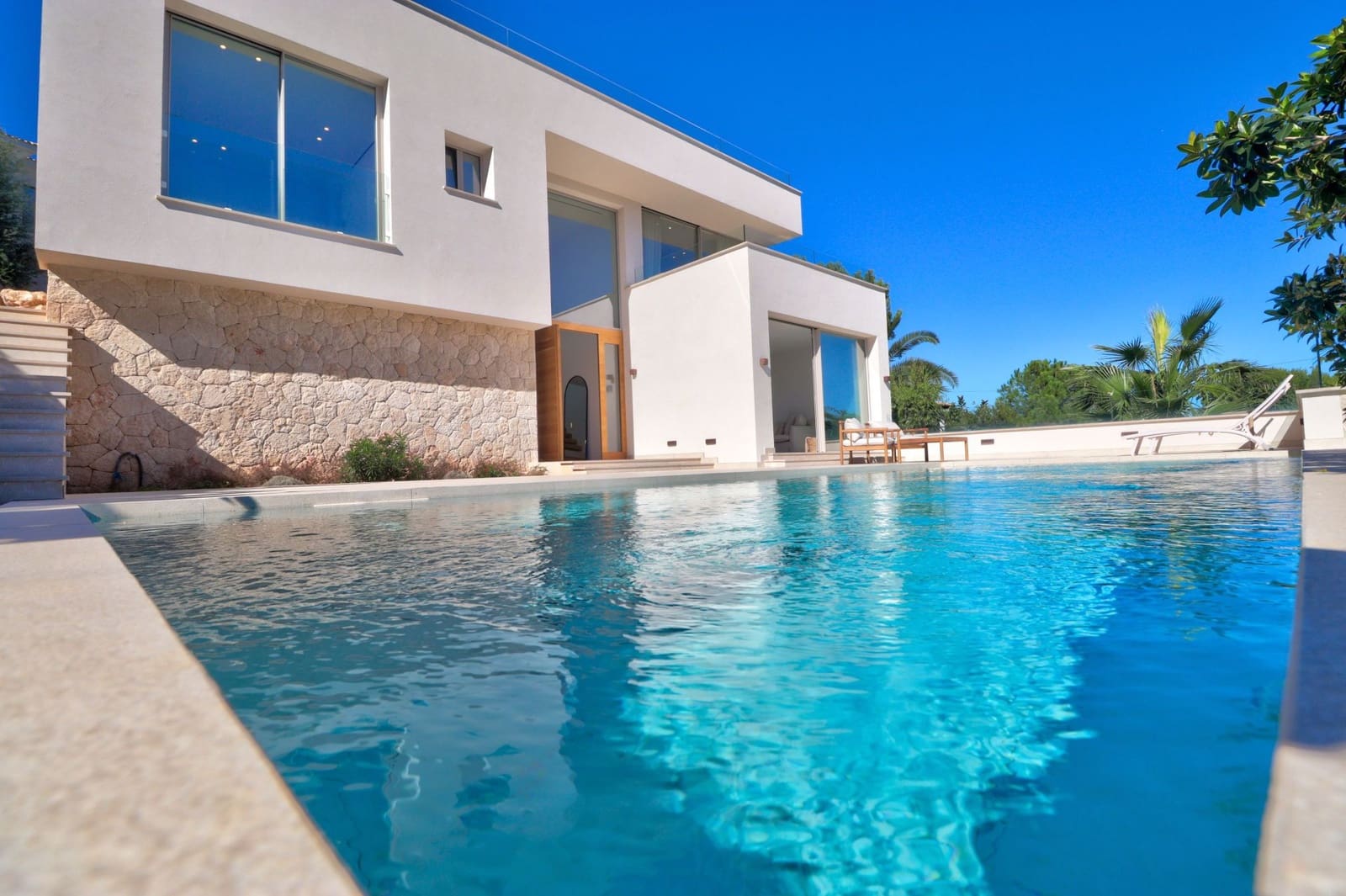 Chalet de 4 habitaciones en El Toro / Port Adriano en venta con piscina garaje - 3.200.000 € (Ref: 10169108)