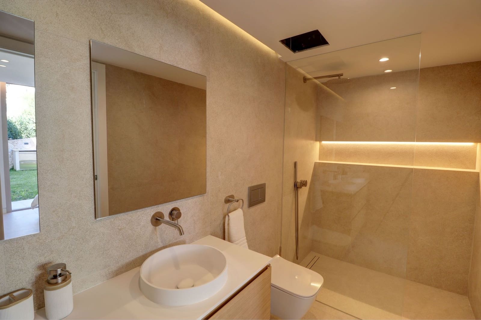 Chalet de 4 habitaciones en El Toro / Port Adriano en venta con piscina garaje - 3.200.000 € (Ref: 10169108)