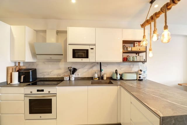 2 soveværelse Lejlighed til salg i El Toro / Port Adriano, Calvià med garage - € 495.000 (Ref: 10173081)