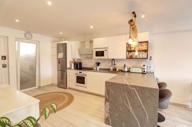 2 soveværelse Lejlighed til salg i El Toro / Port Adriano, Calvià med garage - € 495.000 (Ref: 10173081)