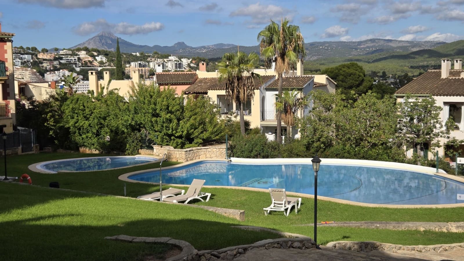 3 Zimmer Apartment zu verkaufen in Santa Ponsa mit Pool Garage - 700.000 € (Ref: 10182067)