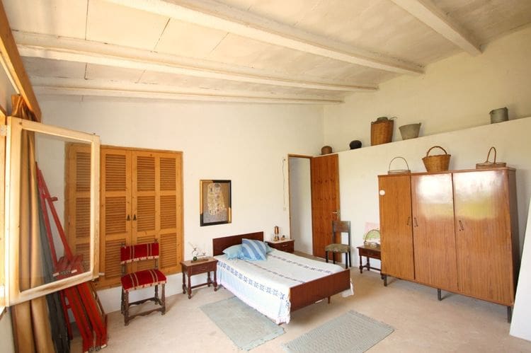 3 bedroom Finca/Country House for sale in Andratx - € 800,000 (Ref: 1882324)