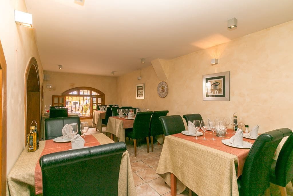 Komercyjne na sprzedaż w Peguera / Paguera z basenem - 950 000 € (Ref: 5264616)