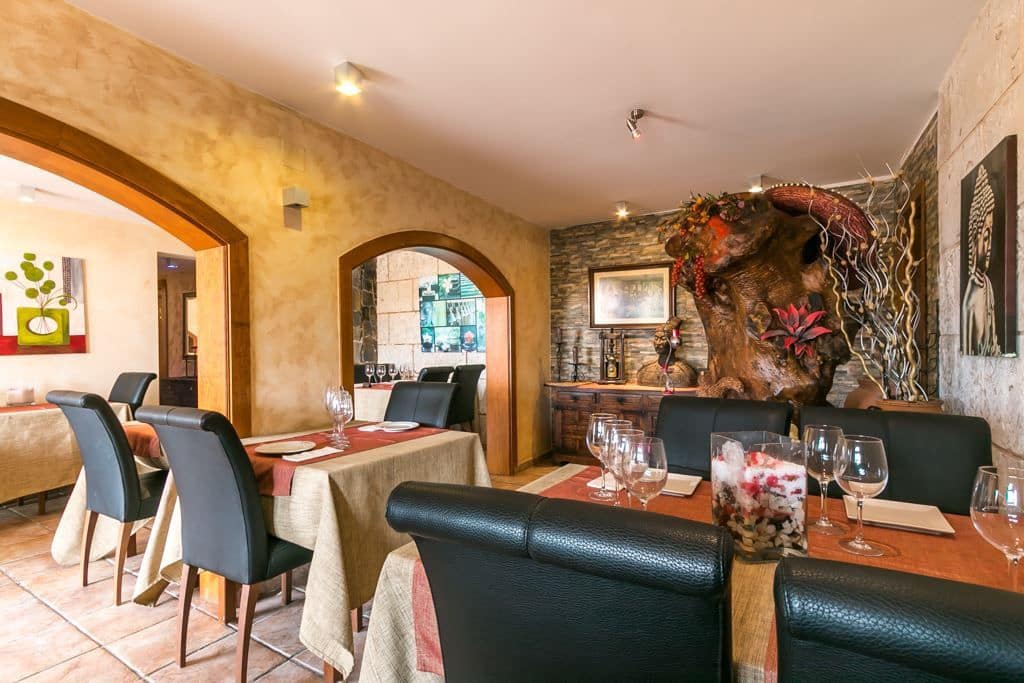 Komercyjne na sprzedaż w Peguera / Paguera z basenem - 950 000 € (Ref: 5264616)