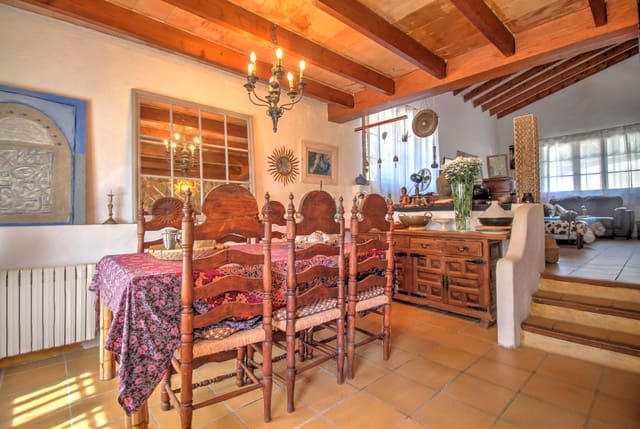 3 soveværelse Villa til salg i Calvià Pueblo, Calvià - € 1.050.000 (Ref: 5264765)