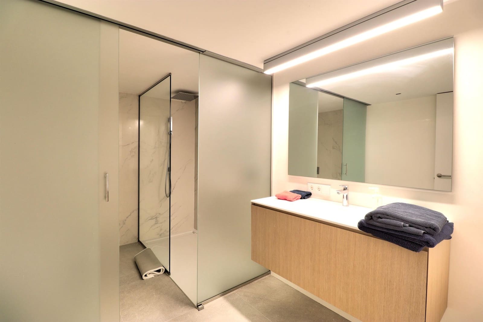 5 soveværelse Villa til salg i Bendinat med swimmingpool - € 3.395.000 (Ref: 5851664)