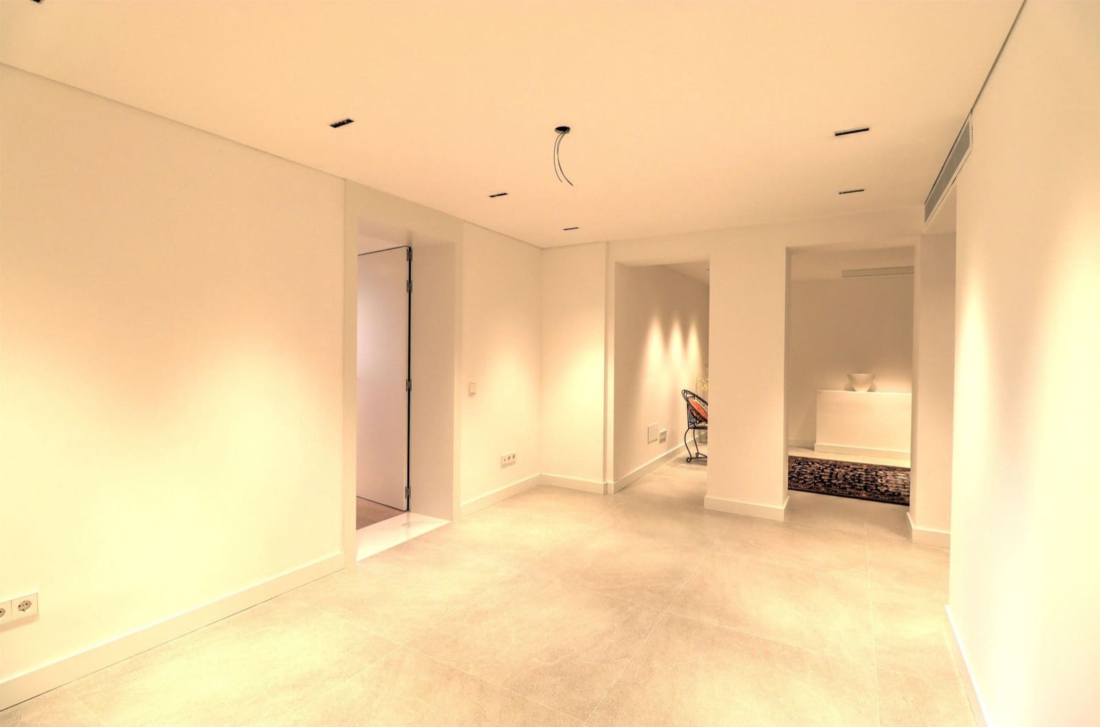 5 soveværelse Villa til salg i Bendinat med swimmingpool - € 3.395.000 (Ref: 5851664)