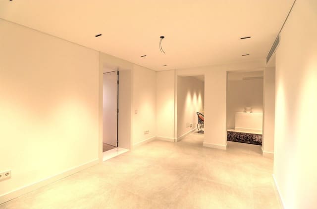 5 soveværelse Villa til salg i Bendinat, Calvià med swimmingpool - € 3.395.000 (Ref: 5851664)