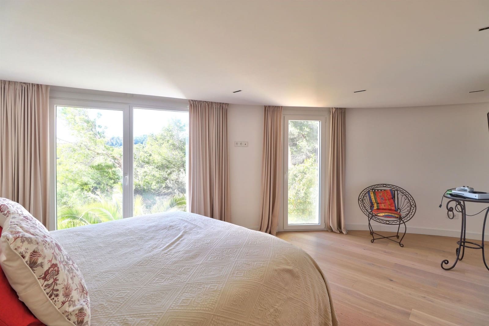 5 soveværelse Villa til salg i Bendinat med swimmingpool - € 3.395.000 (Ref: 5851664)