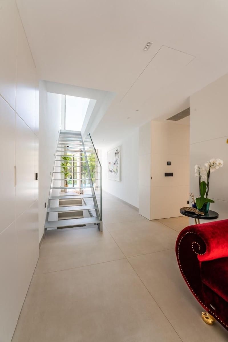 5 soveværelse Villa til salg i Santa Ponsa - € 7.500.000 (Ref: 6712516)