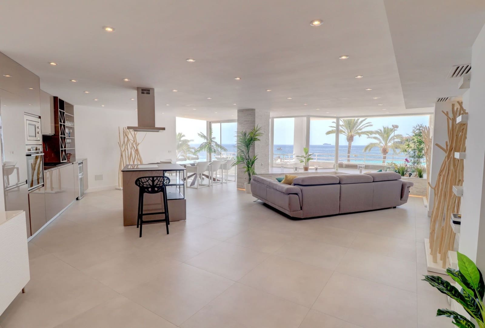 3 bedroom Apartment for sale in Magalluf - € 1,860,000 (Ref: 6984414)