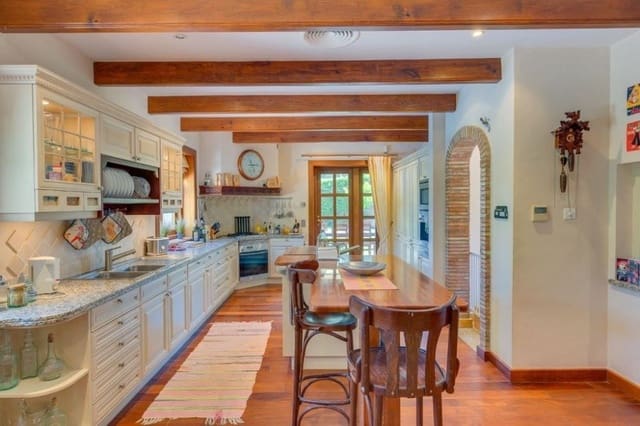 4 soveværelse Villa til salg i Sol de Mallorca, Calvià - € 2.995.000 (Ref: 7055835)