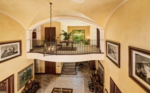 12 soveværelse Villa til salg i Bunyola - € 6.950.000 (Ref: 7236634)