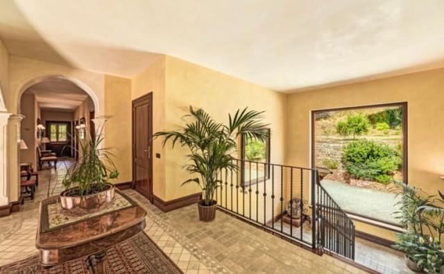 12 soveværelse Villa til salg i Bunyola - € 6.950.000 (Ref: 7236634)