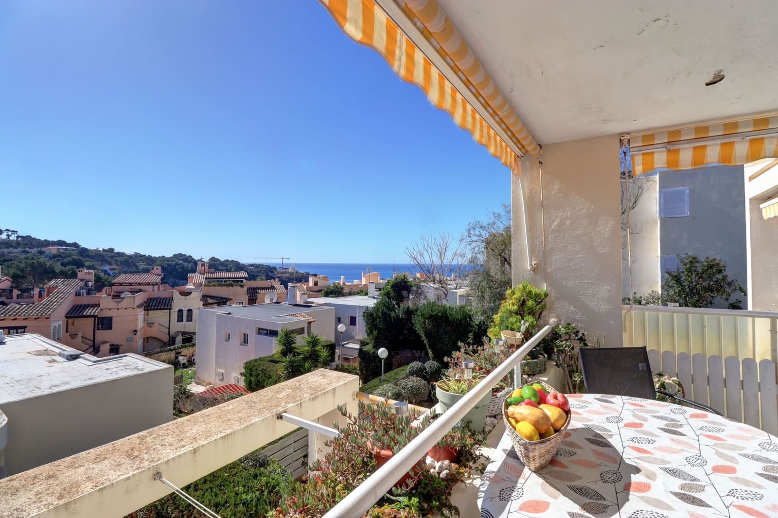 3 bedroom Apartment for sale in Santa Ponsa - € 585,000 (Ref: 7454607)