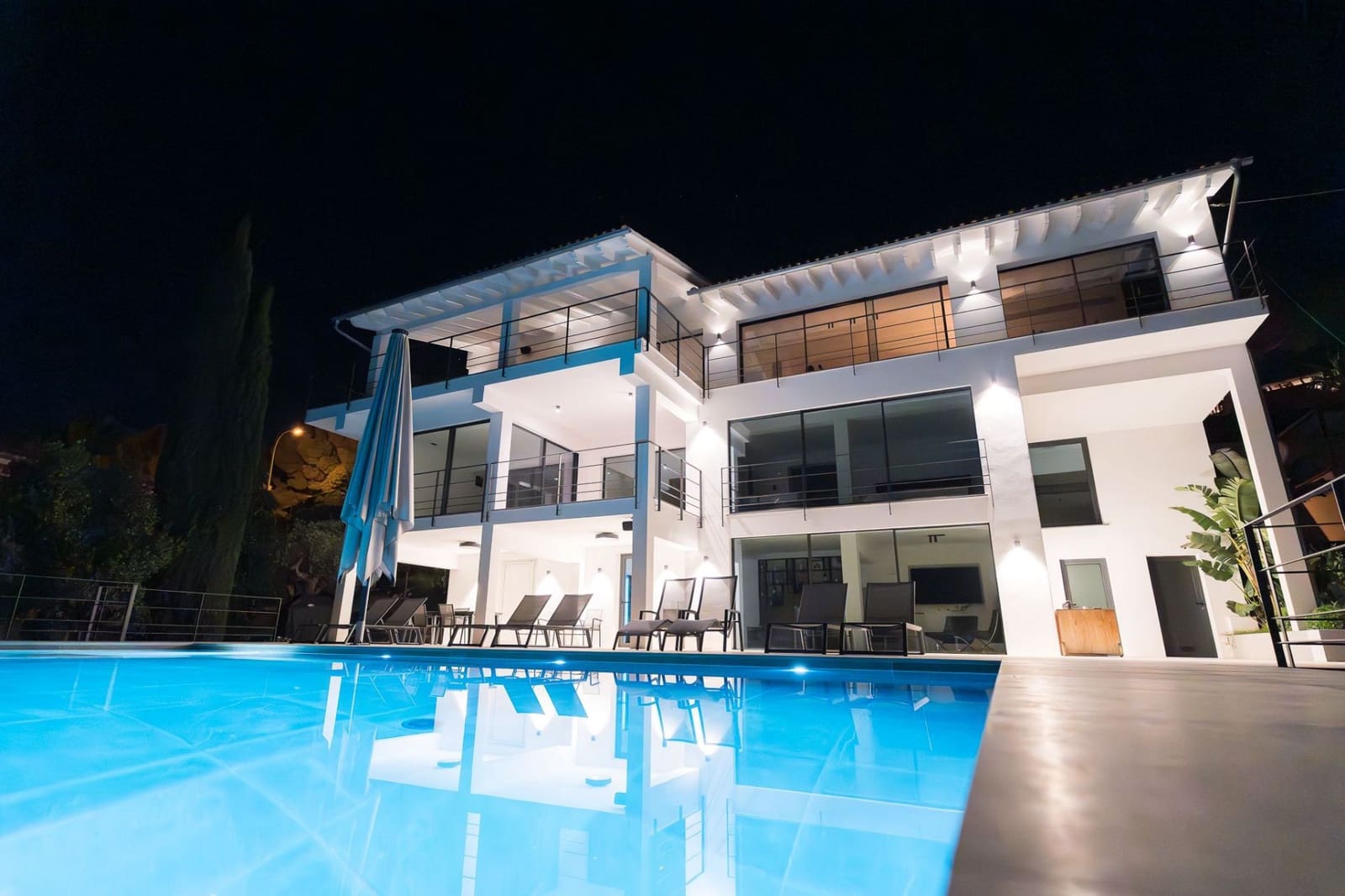 3 bedroom Villa for sale in Costa d'en Blanes - € 8,500,000 (Ref: 7640133)