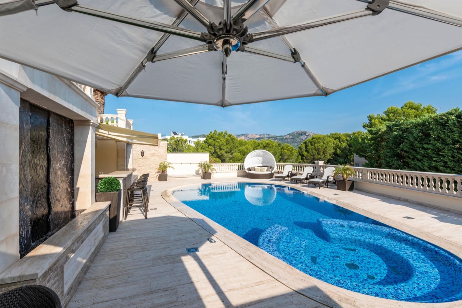 6 chambre Villa/Maison à vendre à Peguera / Paguera avec piscine - 4 700 000 € (Ref: 7786490)