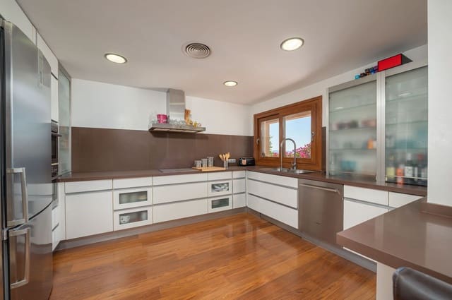 8 sovrum Villa till salu i Palma de Mallorca med pool - 2 550 000 € (Ref: 7827146)