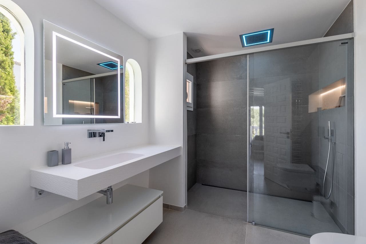 3 chambre Villa/Maison à vendre à Santa Ponsa avec piscine - 2 450 000 € (Ref: 7977719)