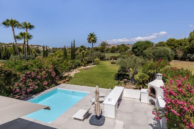 Chalet de 3 habitaciones en Santa Ponsa, Calvià en venta con piscina - 2.450.000 € (Ref: 7977719)