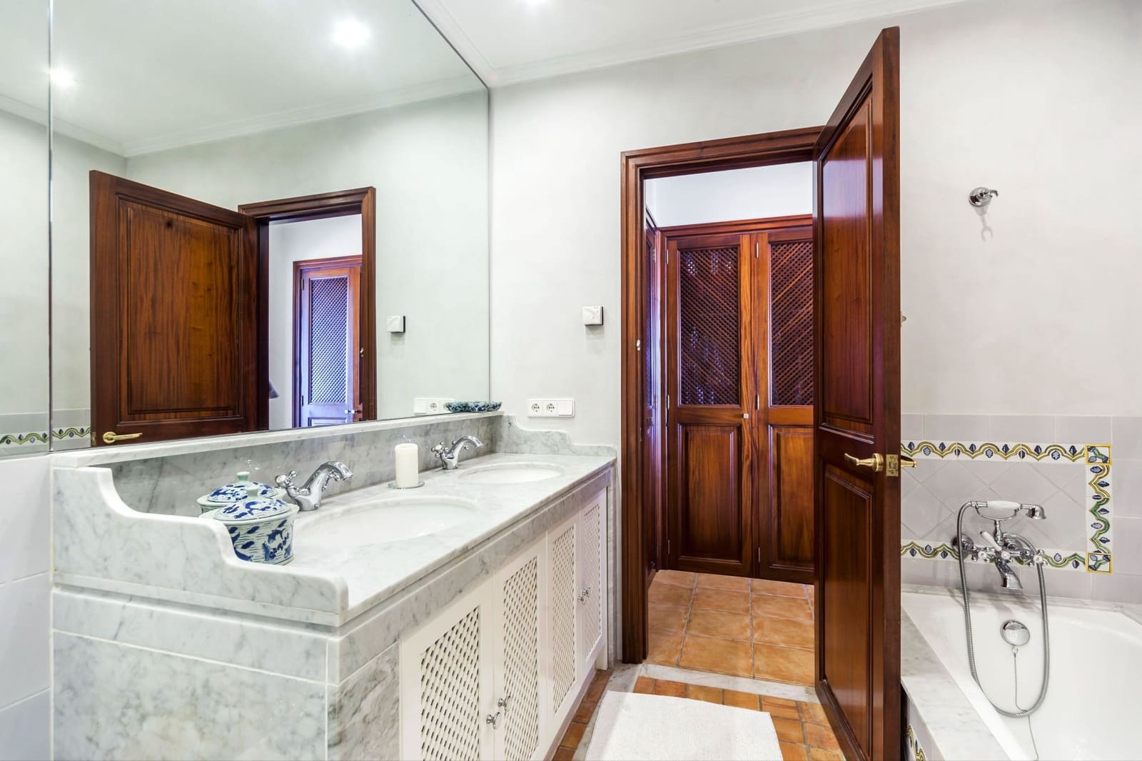 3 bedroom Villa for sale in Costa d'en Blanes with pool garage - € 2,750,000 (Ref: 8096873)