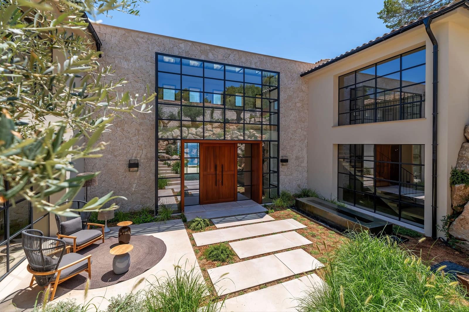 6 soverom Villa til salgs i Bendinat med svømmebasseng - € 29 500 000 (Ref: 8143385)