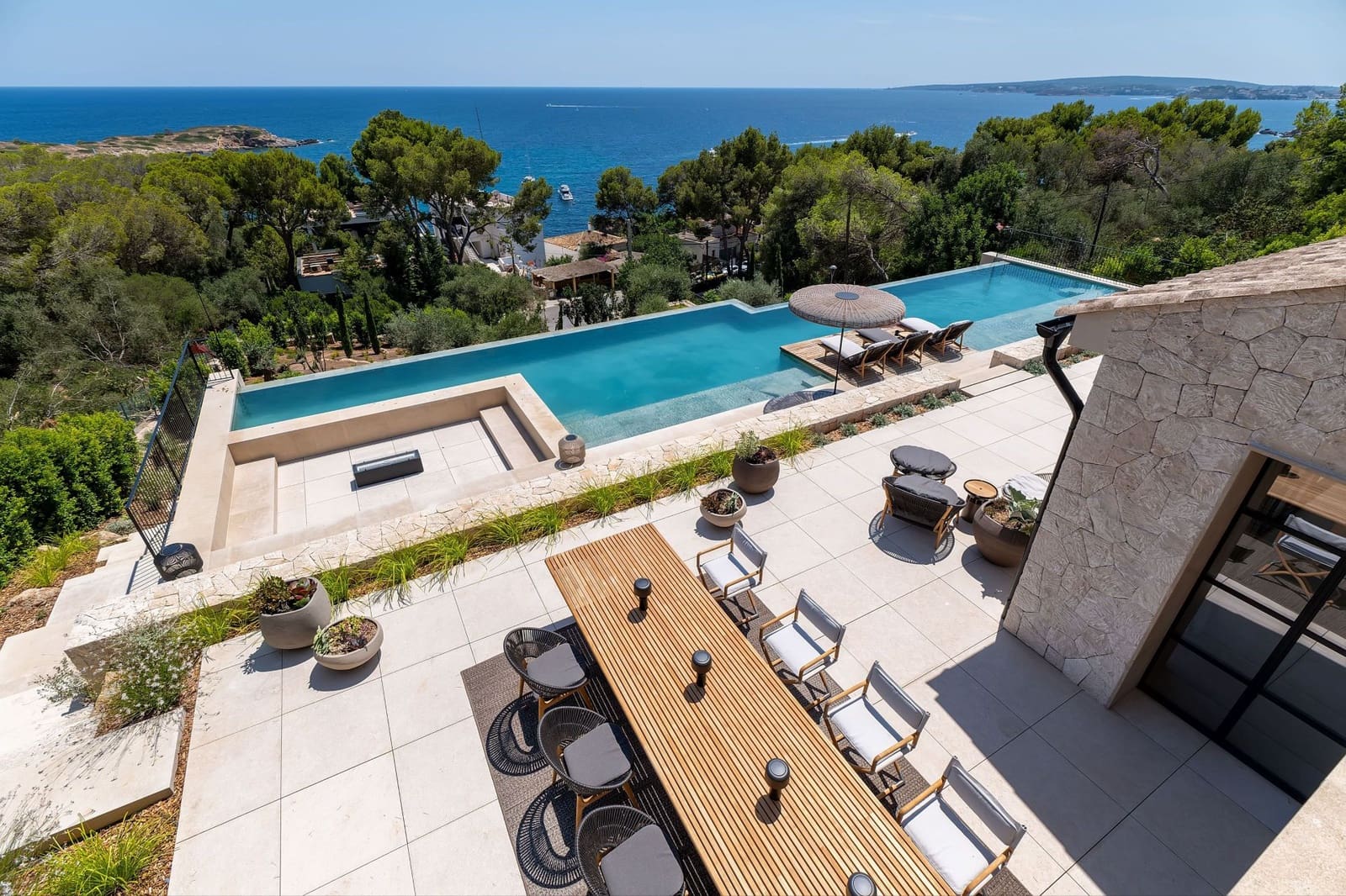 6 soverom Villa til salgs i Bendinat med svømmebasseng - € 29 500 000 (Ref: 8143385)