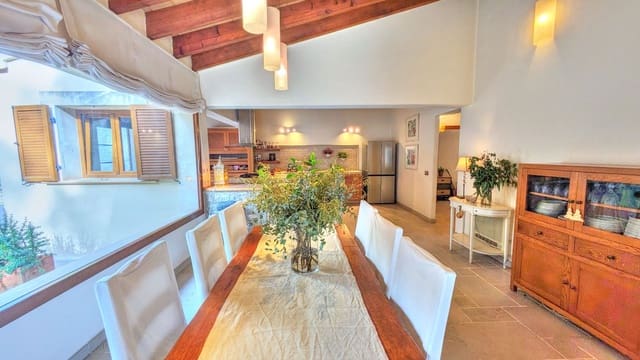 4 soveværelse Villa til salg i Calvià Pueblo, Calvià med swimmingpool - € 1.995.000 (Ref: 8176396)