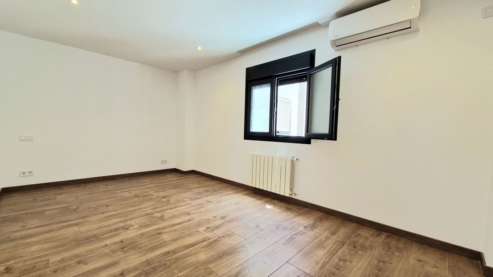 2 sypialnia Apartament na sprzedaż w Palma de Mallorca - 595 000 € (Ref: 8342103)