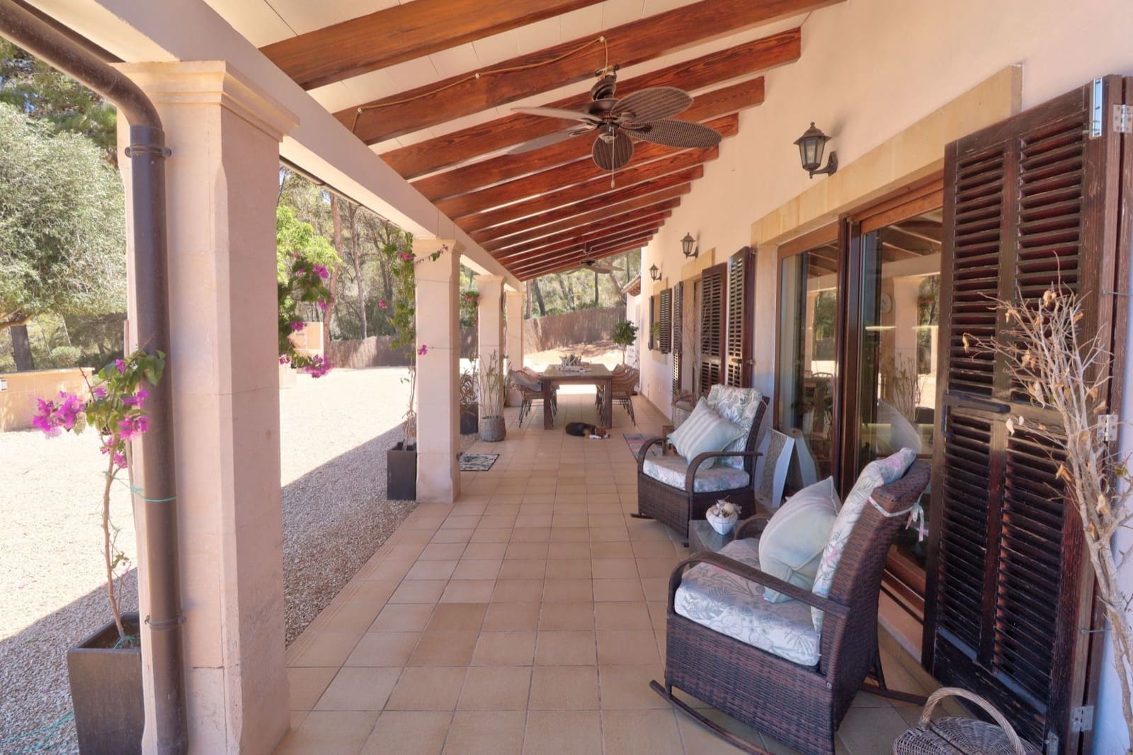 5 soveværelse Finca/Landehus til salg i Calvia med swimmingpool - € 2.170.000 (Ref: 8389873)