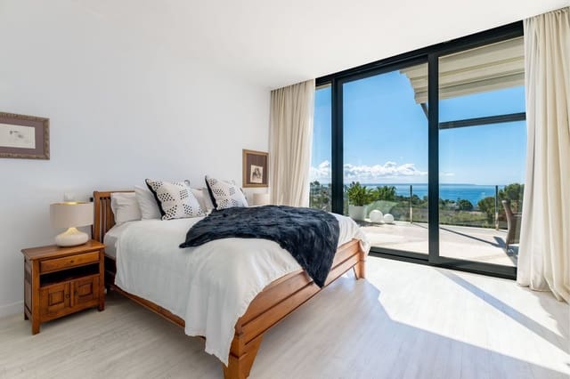 4 bedroom Villa for sale in Costa d'en Blanes, Calvià with pool - € 4,950,000 (Ref: 8402351)