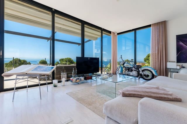 4 bedroom Villa for sale in Costa d'en Blanes, Calvià with pool - € 4,950,000 (Ref: 8402351)