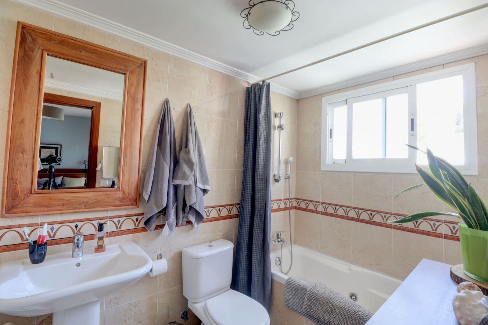 3 slaapkamer Villa te koop in Cala Mayor - € 725.000 (Ref: 8436523)