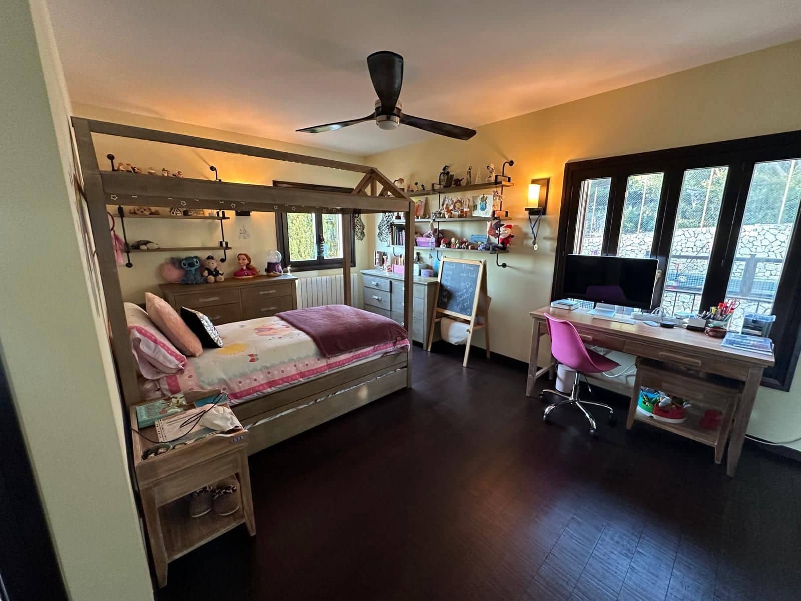 4 soveværelse Villa til salg i Calvia med swimmingpool - € 2.099.000 (Ref: 8438164)