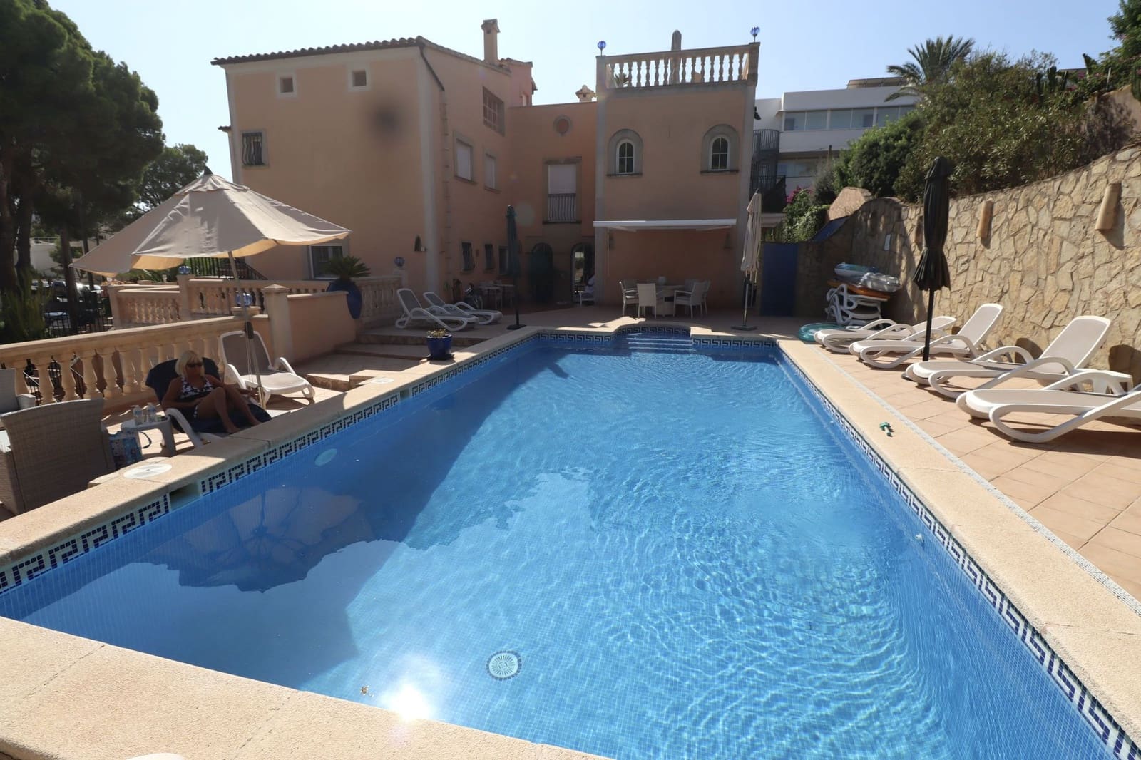 4 soveværelse Lejlighed til salg i Peguera / Paguera - € 890.000 (Ref: 8493239)