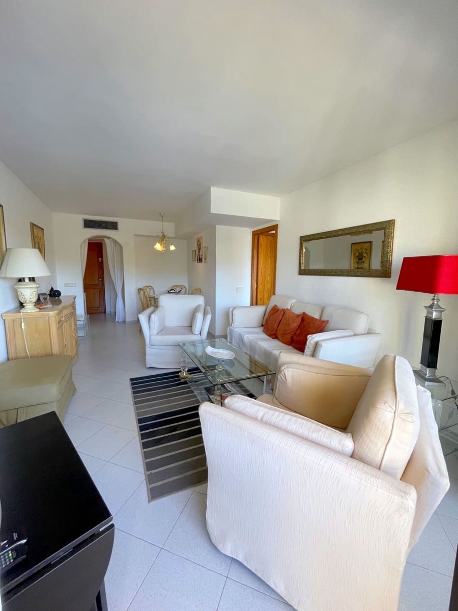 2 bedroom Apartment for sale in Santa Ponsa with pool - € 470,000 (Ref: 8594627)