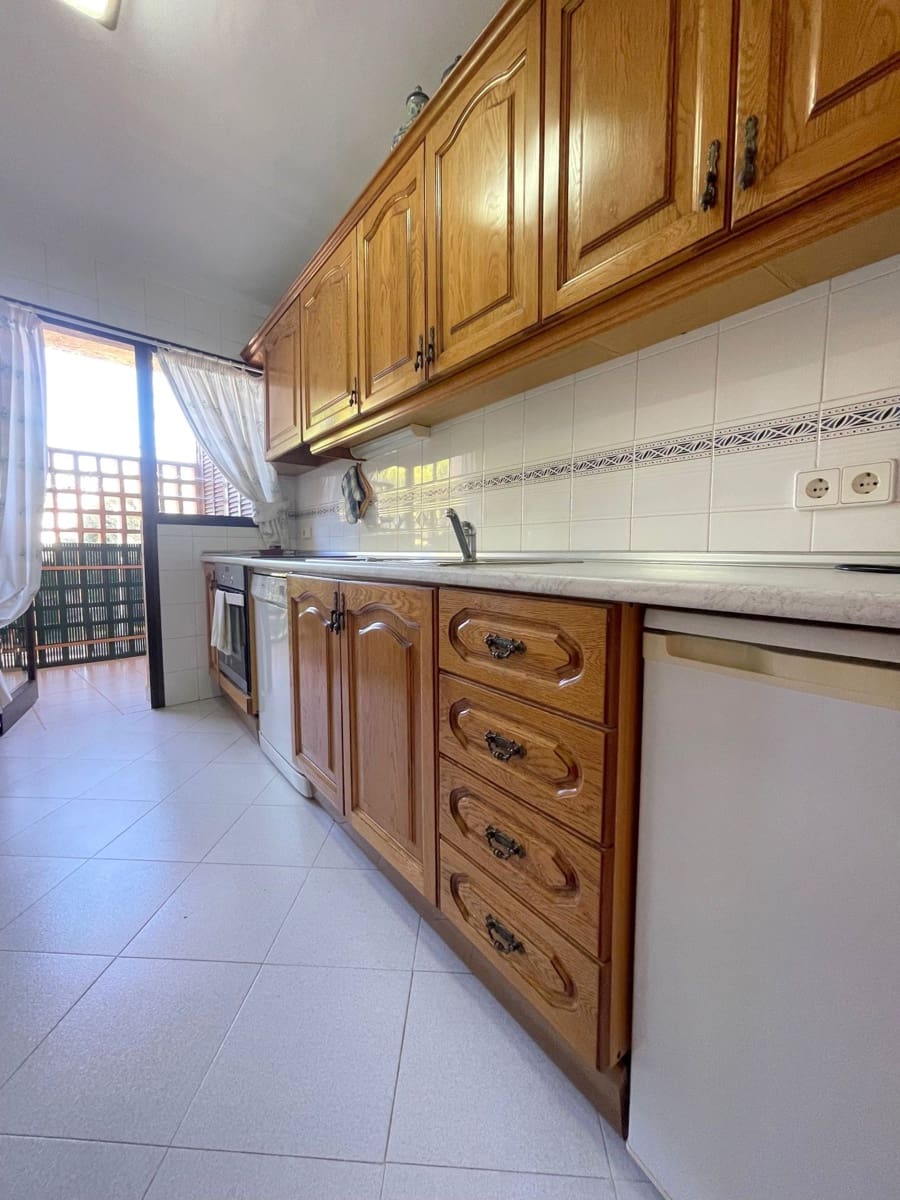 2 bedroom Apartment for sale in Santa Ponsa with pool - € 470,000 (Ref: 8594627)