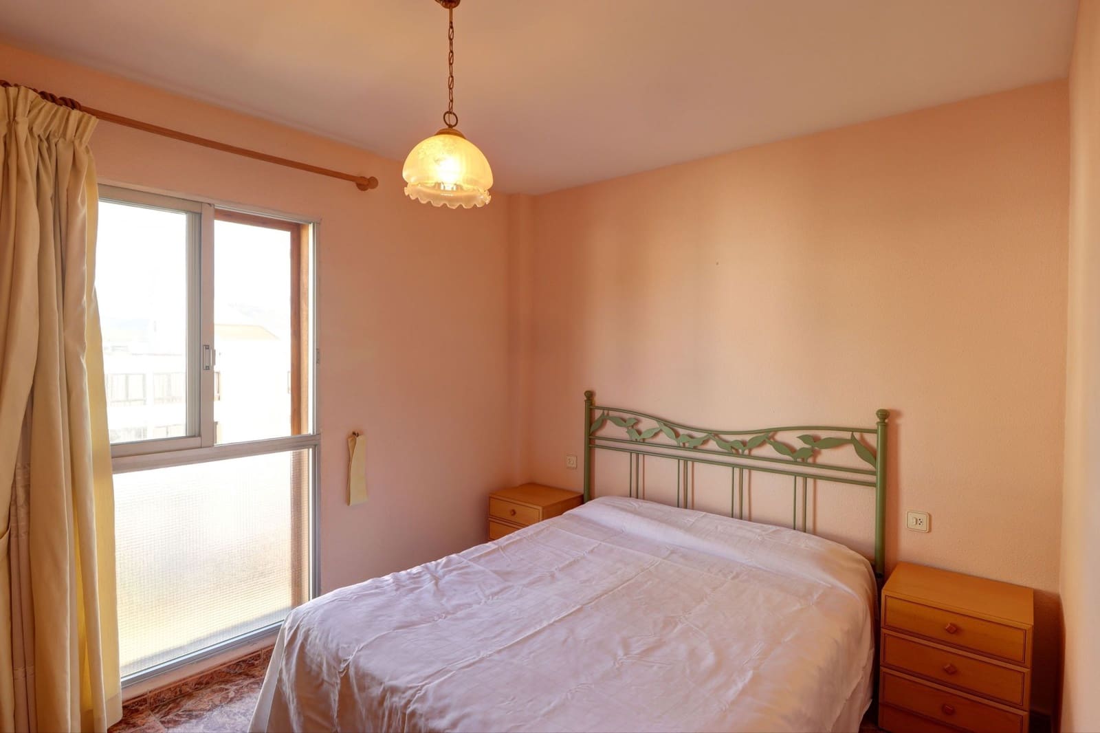 3 sypialnia Apartament na sprzedaż w Santa Ponsa - 450 000 € (Ref: 8696107)