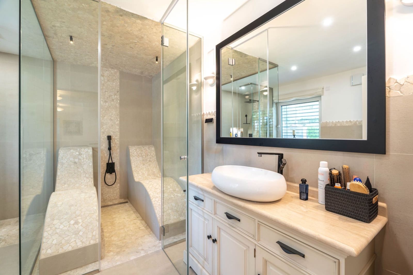 5 soveværelse Villa til salg i Calvia med swimmingpool - € 3.750.000 (Ref: 8757412)