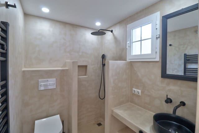 5 soverom Villa til salgs i Santa Ponsa, Calvià med svømmebasseng - € 2 590 000 (Ref: 8762452)