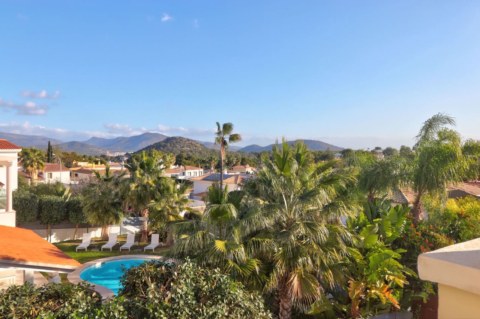 5 soverom Villa til salgs i Santa Ponsa med svømmebasseng - € 2 590 000 (Ref: 8762452)