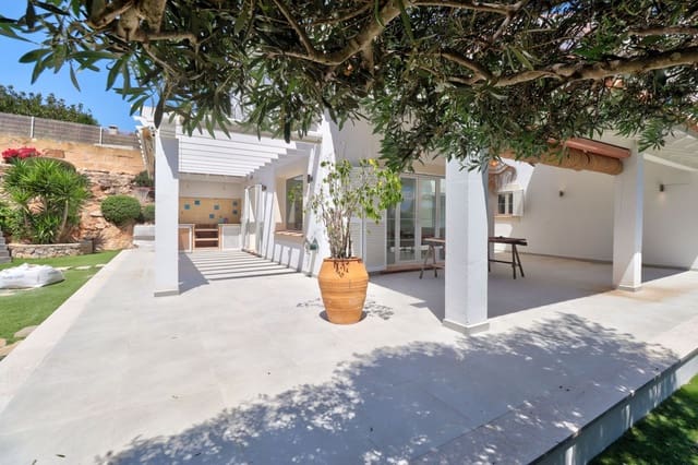 5 soverom Villa til salgs i Santa Ponsa, Calvià med svømmebasseng - € 2 590 000 (Ref: 8762452)