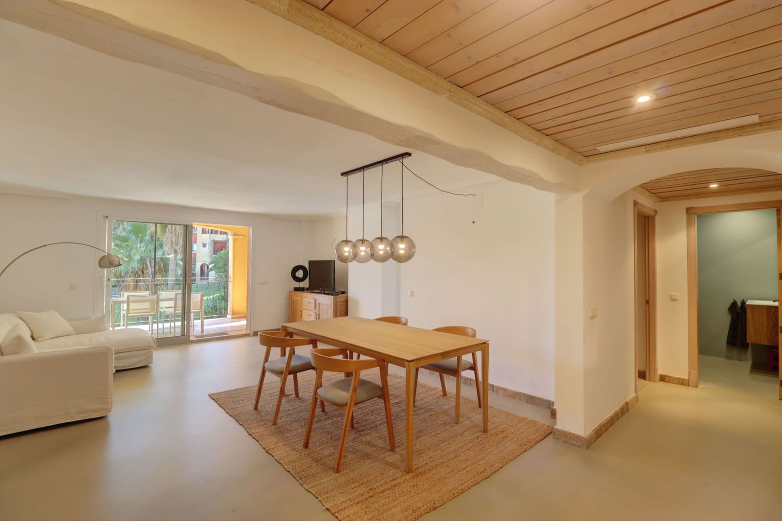 2 bedroom Apartment for sale in Santa Ponsa - € 695,000 (Ref: 8763148)