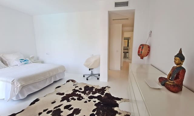 2 sovrum Lägenhet till salu i Santa Ponsa, Calvià med pool - 685 000 € (Ref: 8783322)