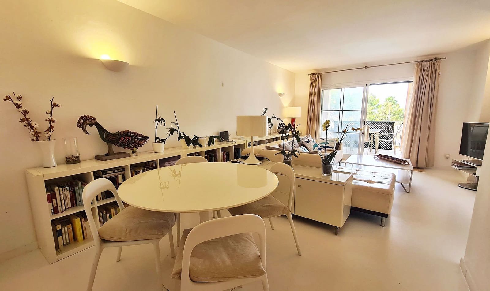 2 bedroom Apartment for sale in Santa Ponsa with pool - € 685,000 (Ref: 8783322)