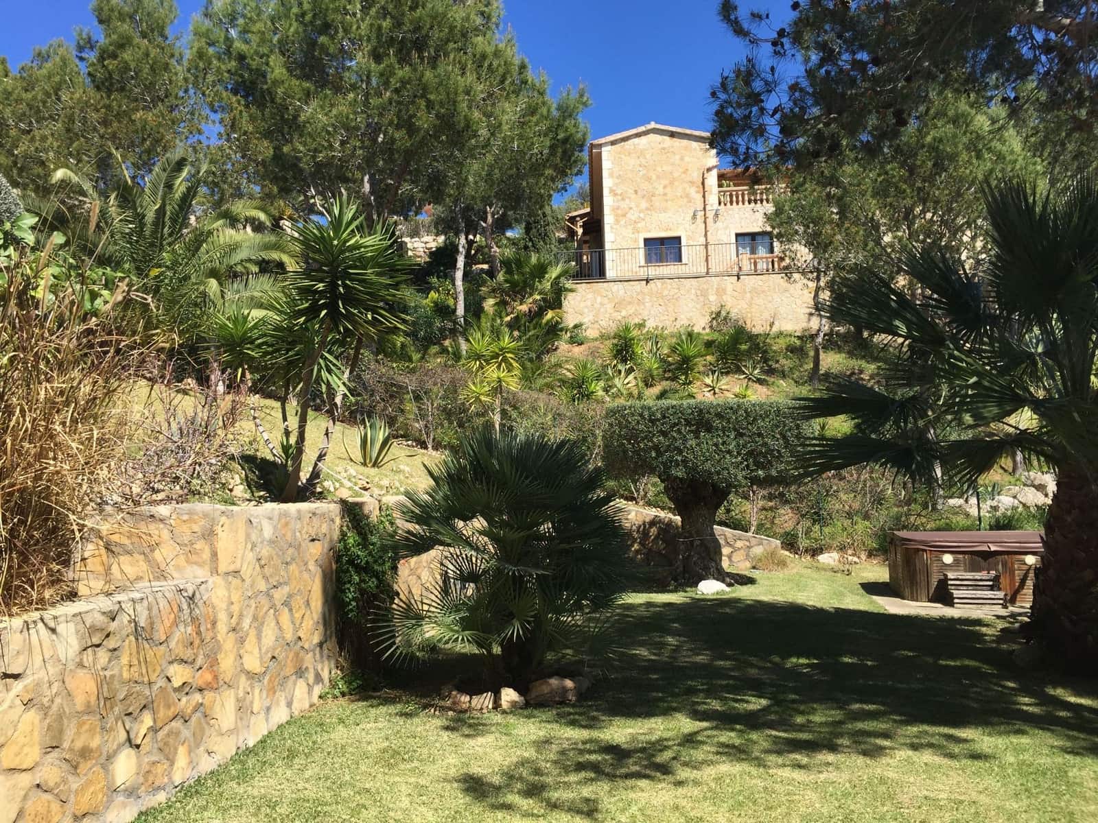 3 soverom Villa til salgs i Costa de la Calma med svømmebasseng - € 2 550 000 (Ref: 8800567)