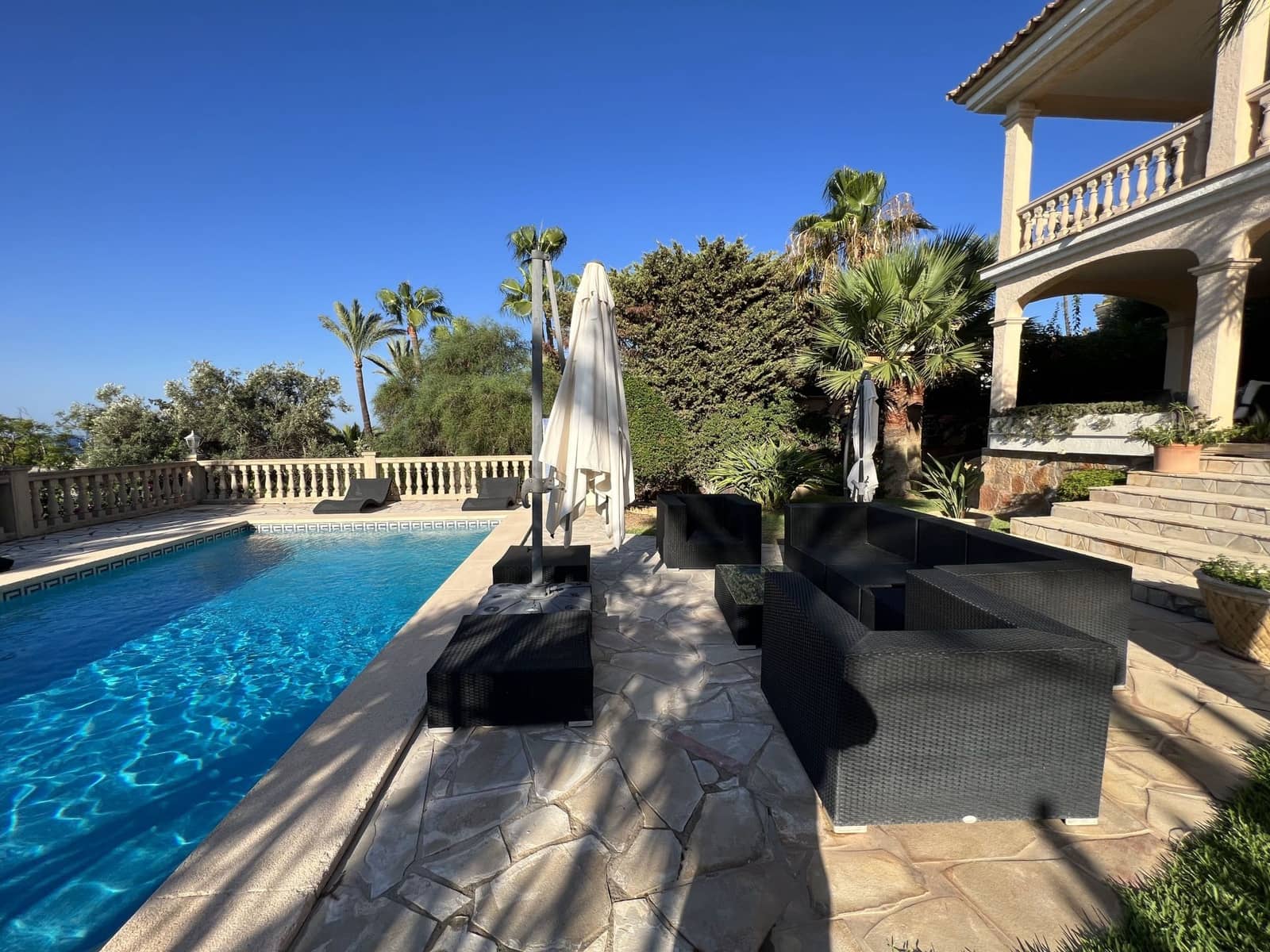 4 chambre Villa/Maison à vendre à Santa Ponsa avec piscine - 3 750 000 € (Ref: 8800568)