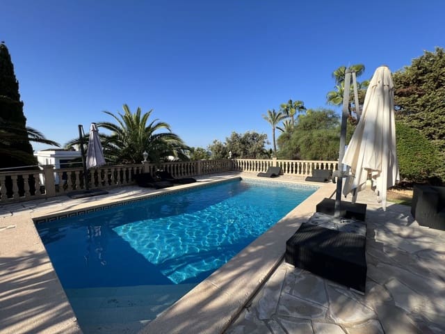 4 chambre Villa/Maison à vendre à Santa Ponsa, Calvià avec piscine - 3 750 000 € (Ref: 8800568)
