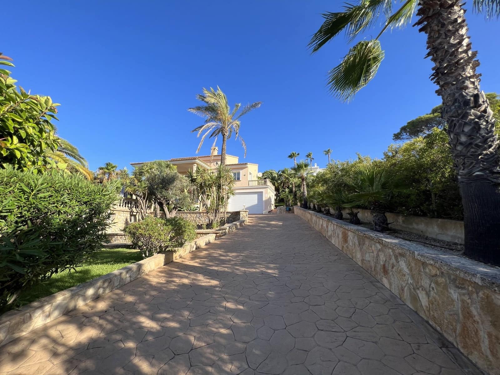 4 chambre Villa/Maison à vendre à Santa Ponsa avec piscine - 3 750 000 € (Ref: 8800568)