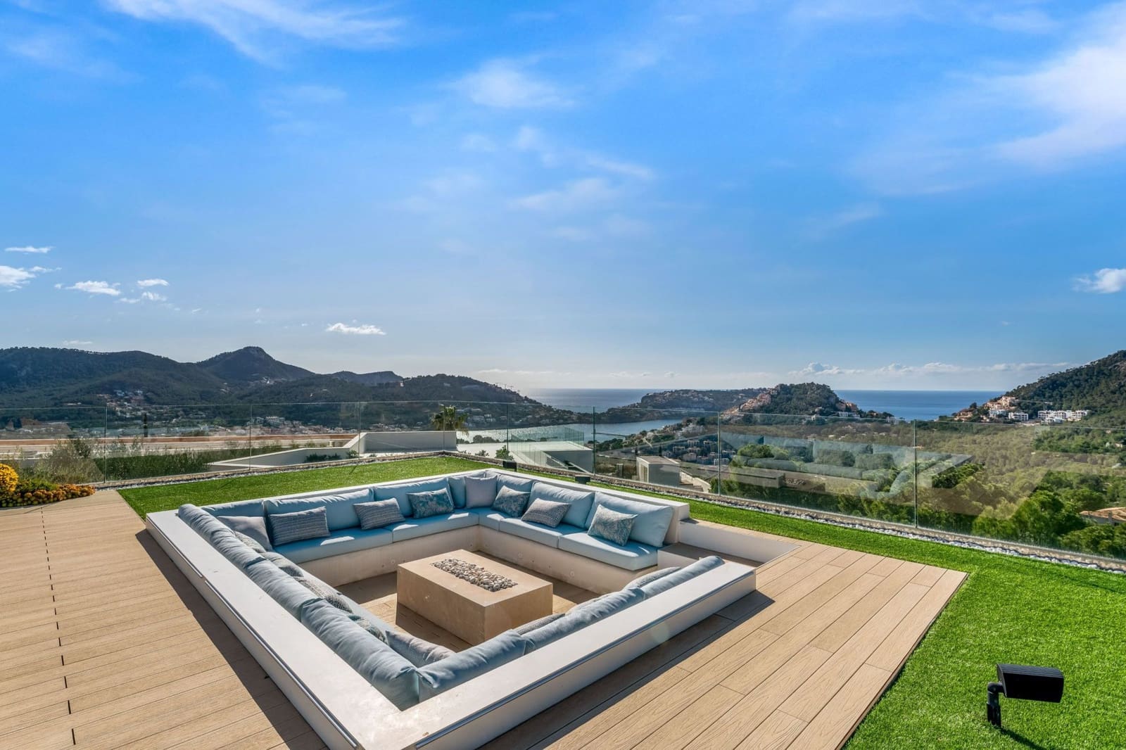 8 quarto Moradia para venda em Puerto de Andratx com piscina - 17 950 000 € (Ref: 8878684)